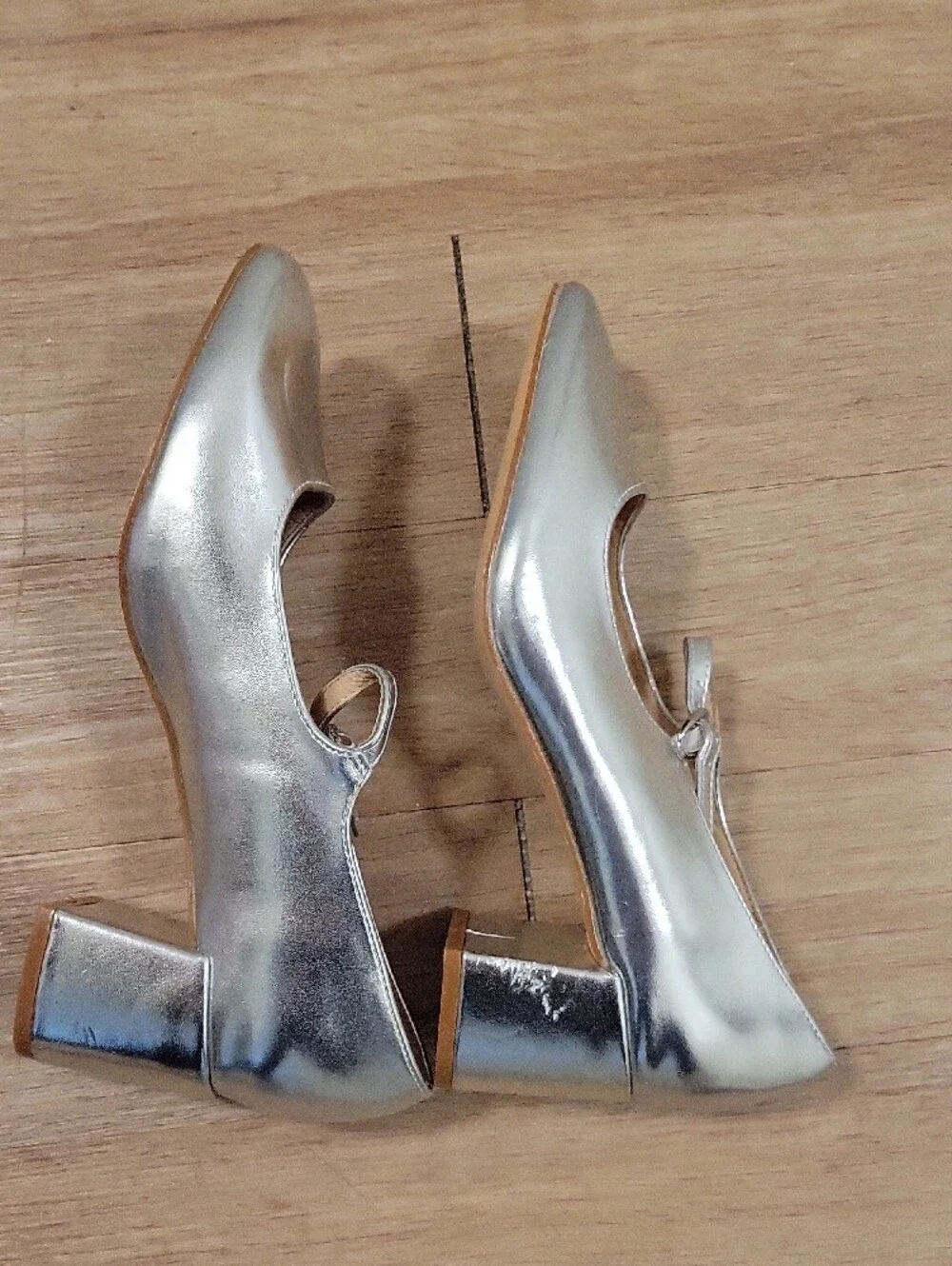 Scoop Nyc Silver Heel Mary Jane Flats for‎ Women Size 10M